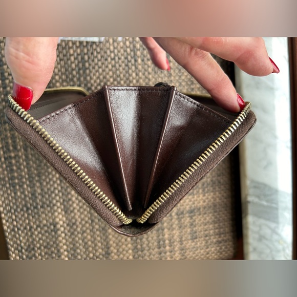 Gucci Brown Guccissima Leather Wallet - Picture 10 of 16